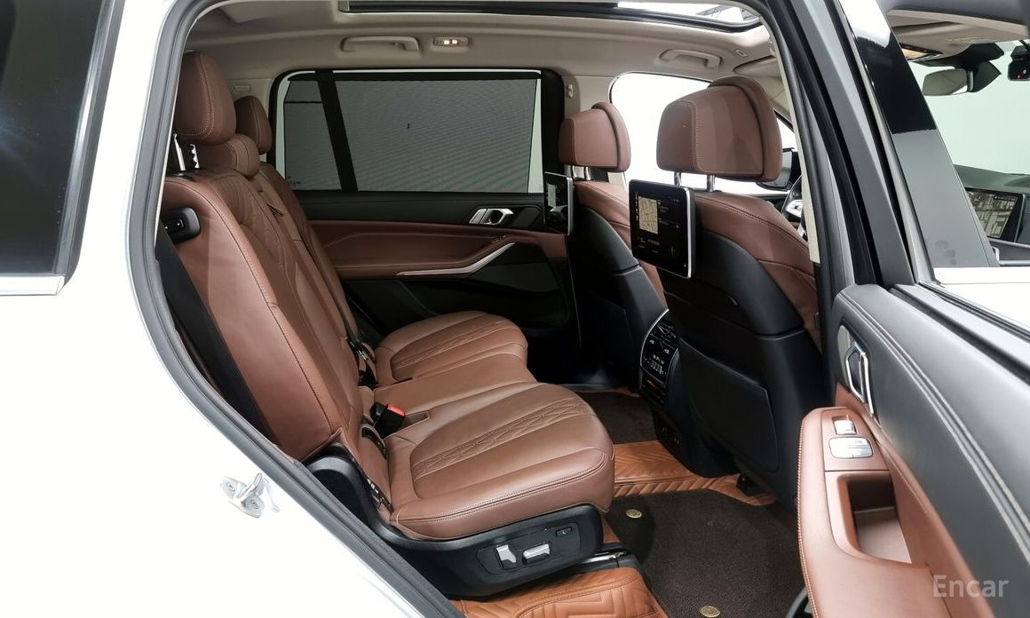BMW X7 (G07)xDrive 40i Design Pure Excellence 7 seater №13