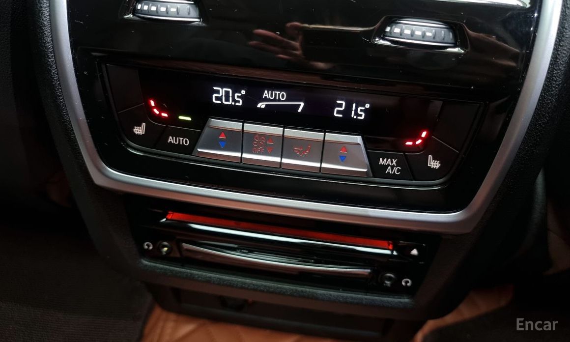 BMW X7 (G07)xDrive 40i Design Pure Excellence 7 seater №19