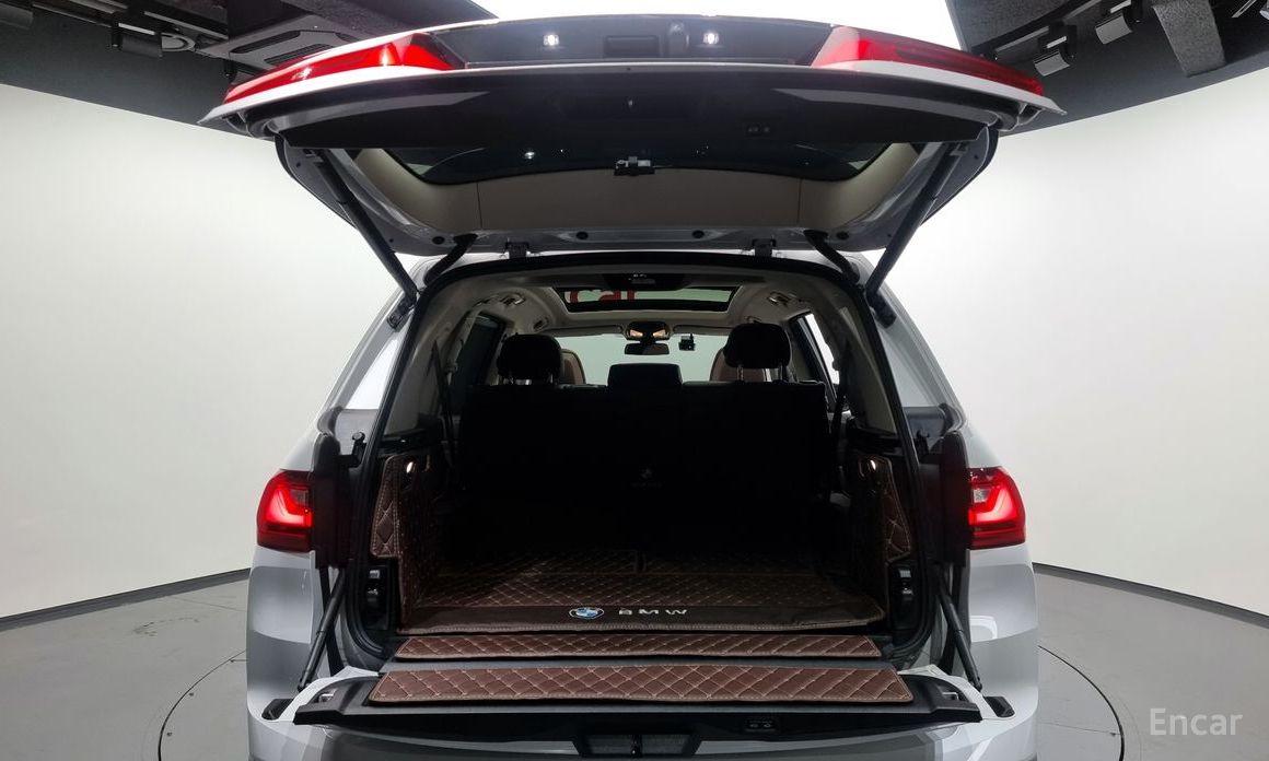 BMW X7 (G07)xDrive 40i Design Pure Excellence 7 seater №21