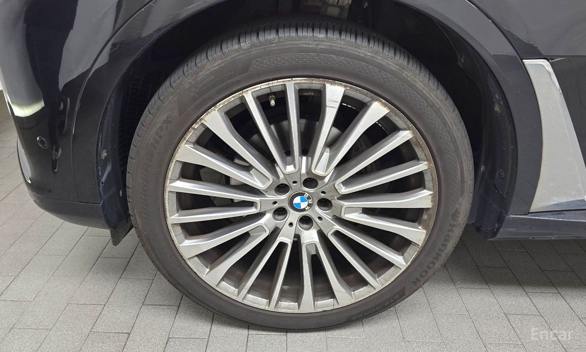 BMW X7 (G07)xDrive 40i Design Pure Excellence 7 seater №6