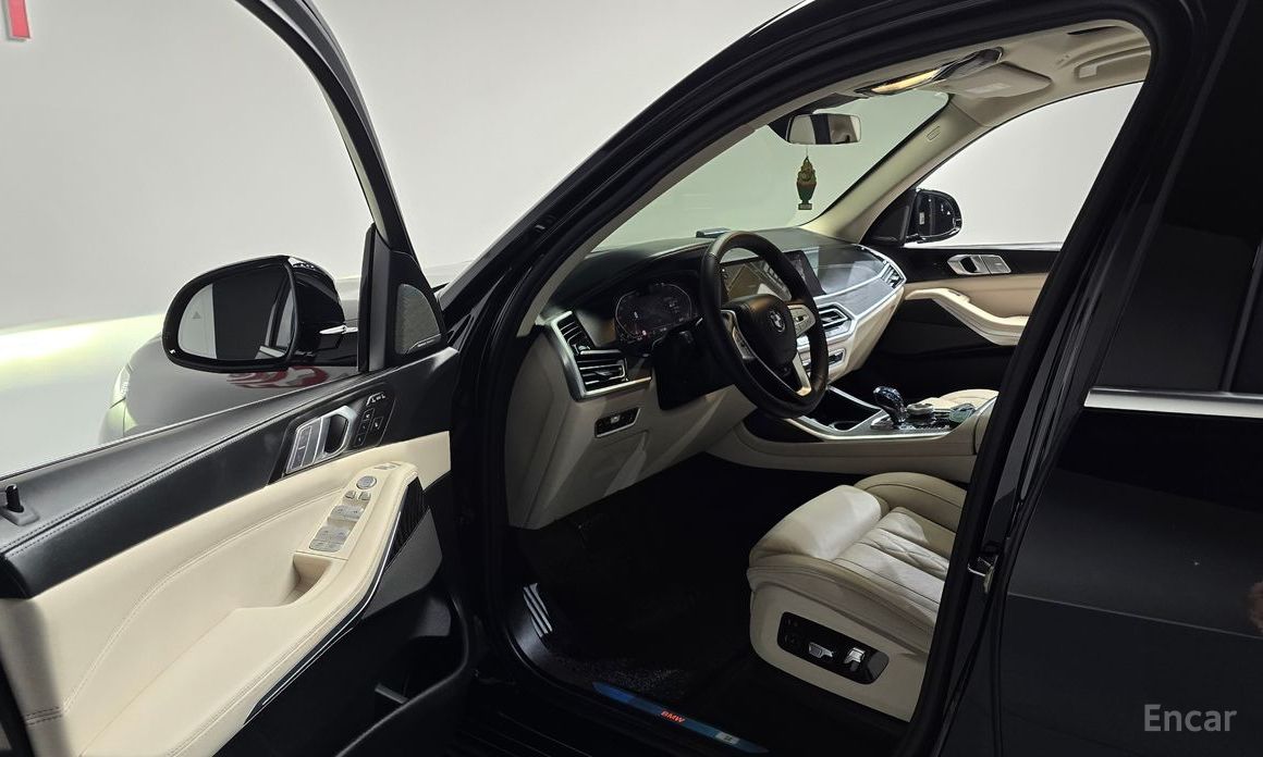 BMW X7 (G07)xDrive 40i Design Pure Excellence 7 seater №11
