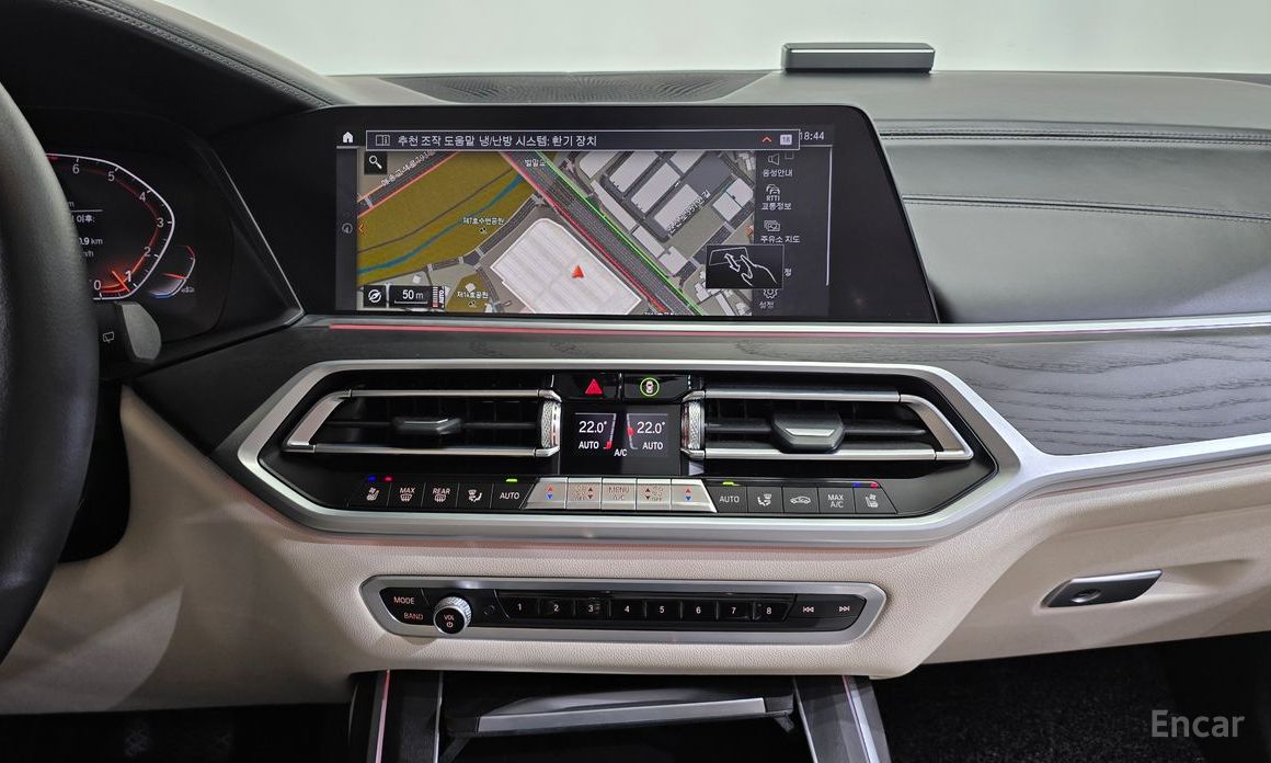 BMW X7 (G07)xDrive 40i Design Pure Excellence 7 seater №15