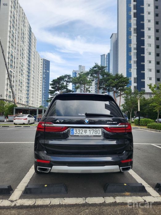 X7 (G07)xDrive 40i Design Pure Excellence 7 seater 5