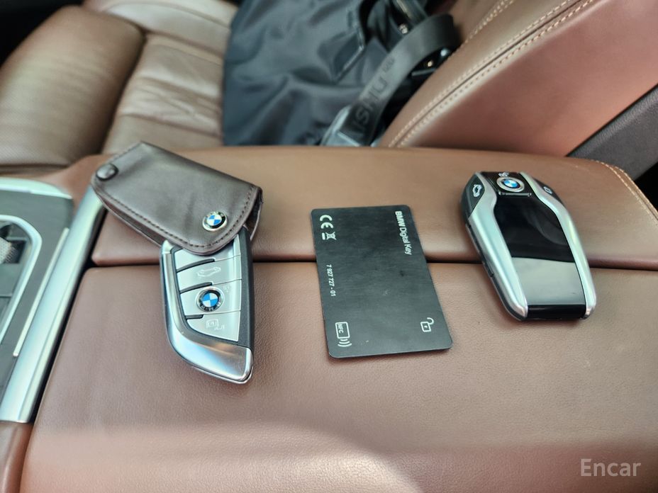 X7 (G07)xDrive 40i Design Pure Excellence 7 seater 9
