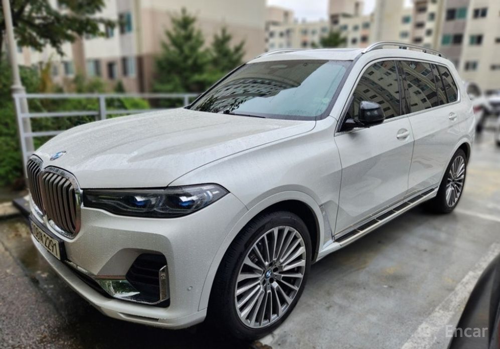 X7 (G07)xDrive 40i Design Pure Excellence 7 seater 2