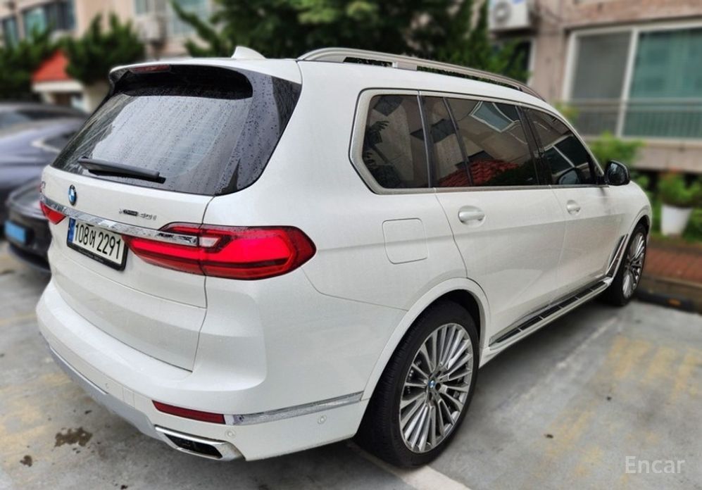 X7 (G07)xDrive 40i Design Pure Excellence 7 seater 5