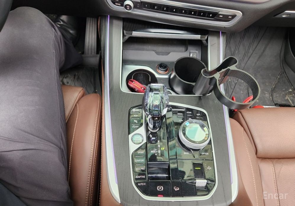 X7 (G07)xDrive 40i Design Pure Excellence 7 seater 15