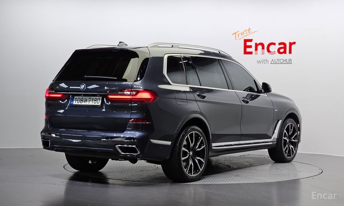 BMW X7 (G07)xDrive 40i M Sport 6 seater №3