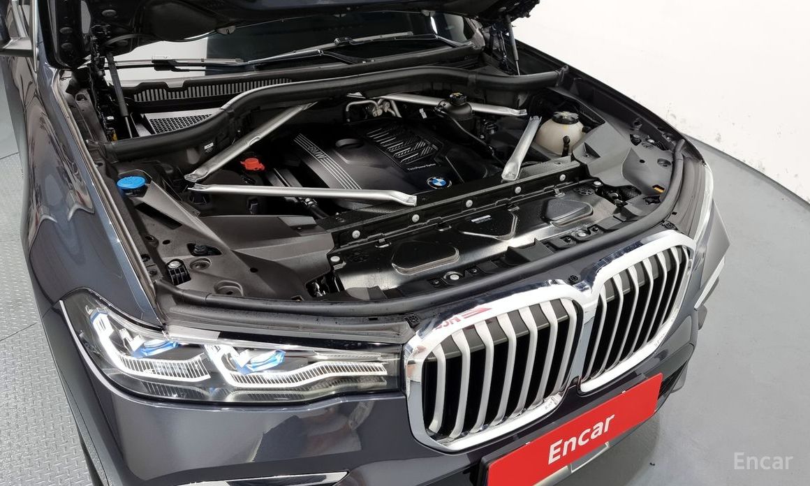 X7 (G07)xDrive 40i M Sport 6 seater 7
