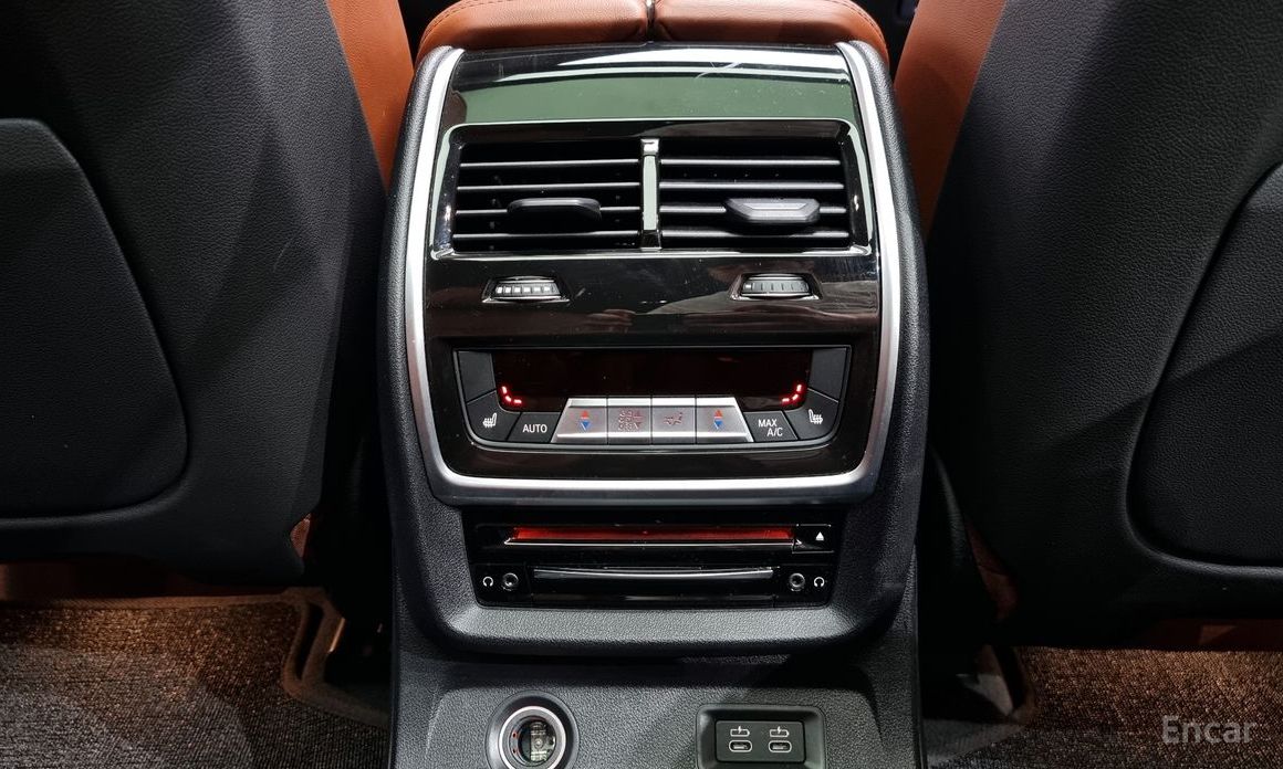 X7 (G07)xDrive 40i M Sport 6 seater 20