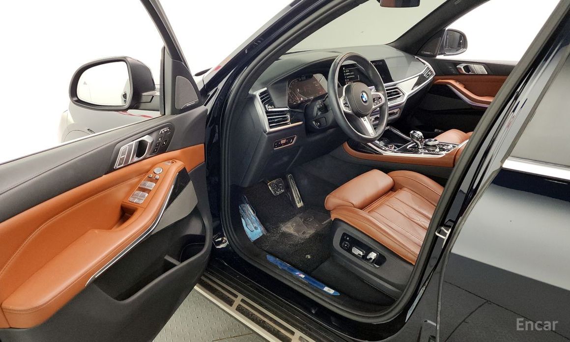X7 (G07)xDrive 40i M Sport 6 seater 11
