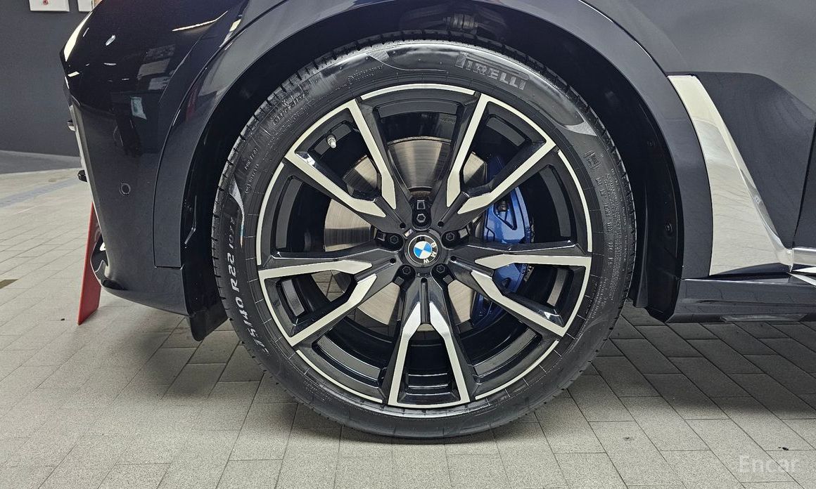 X7 (G07)xDrive 40i M Sport 6 seater 6