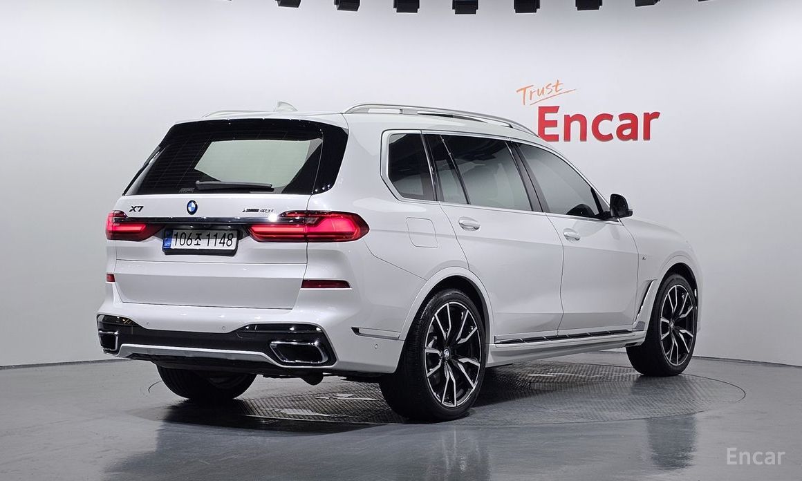 BMW X7 (G07)xDrive 40i M Sport 6 seater №3