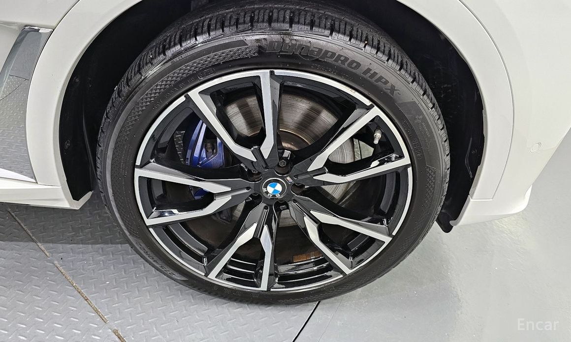 BMW X7 (G07)xDrive 40i M Sport 6 seater №6