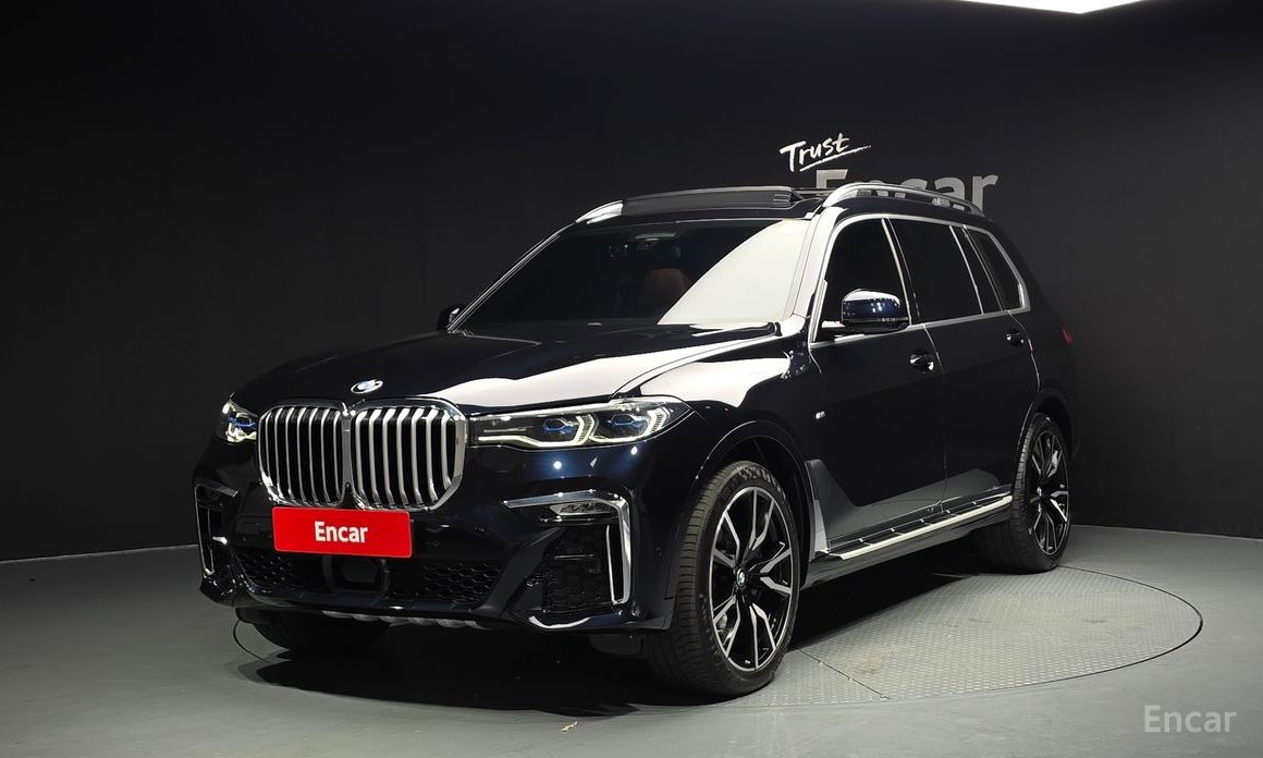 X7 (G07)xDrive 40i M Sport 6 seater 2