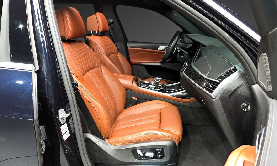 X7 (G07)xDrive 40i M Sport 6 seater 12