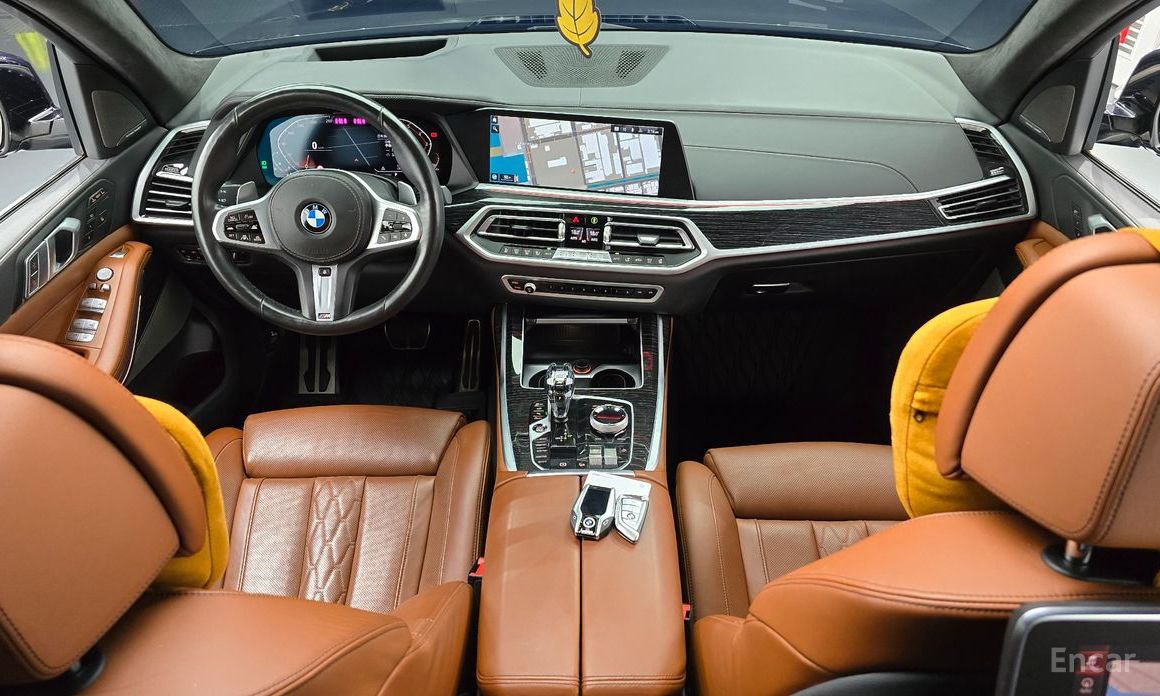 X7 (G07)xDrive 40i M Sport 6 seater 8