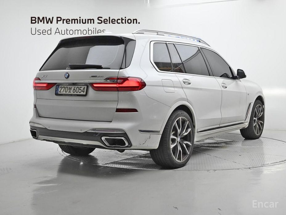 X7 (G07)xDrive 40i M Sport 6 seater 3