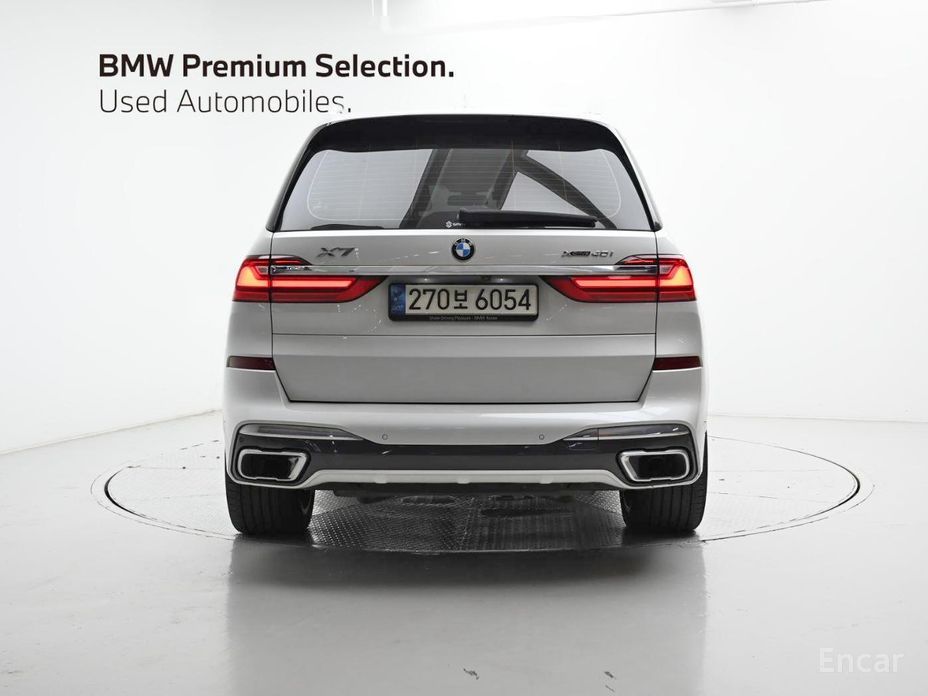 X7 (G07)xDrive 40i M Sport 6 seater 5