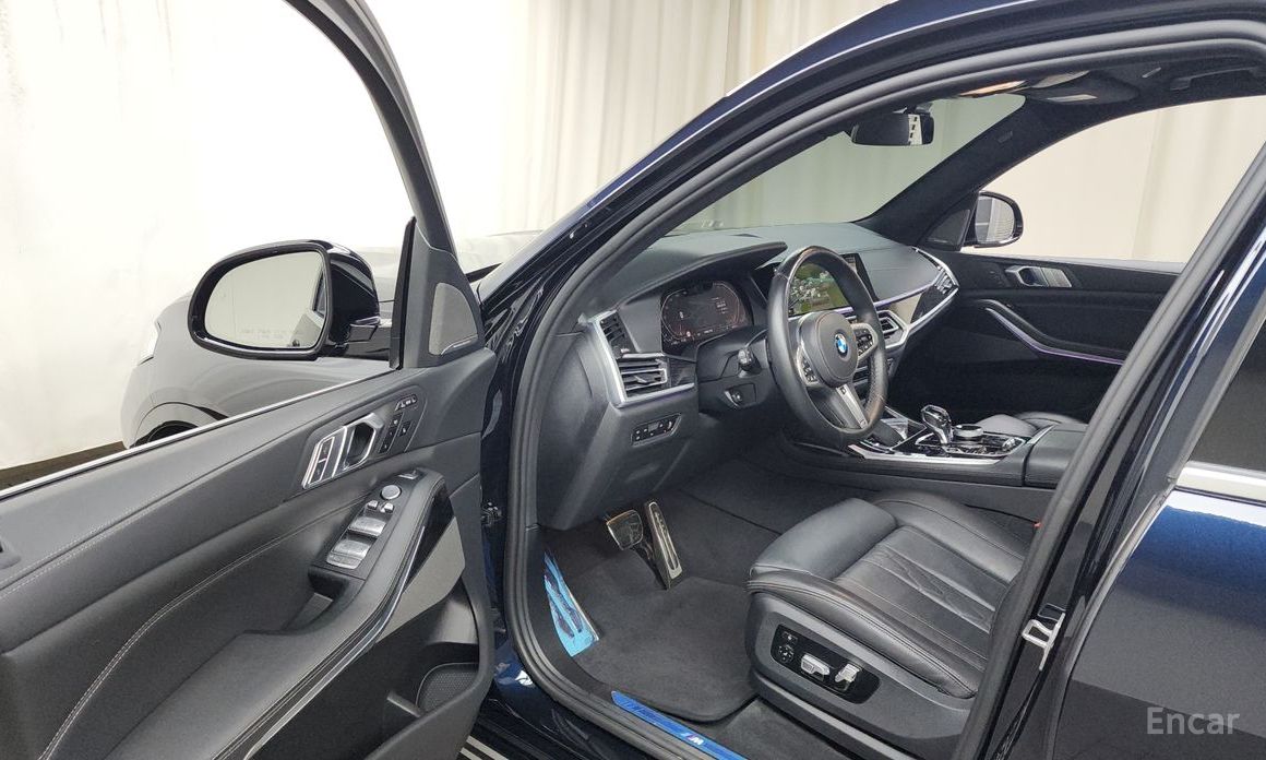 X7 (G07)xDrive 40i M Sport 6 seater 11