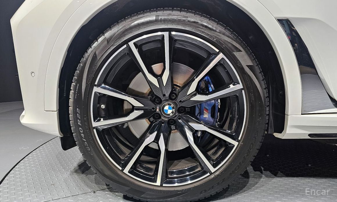 BMW X7 (G07)xDrive 40i M Sport 6 seater №6