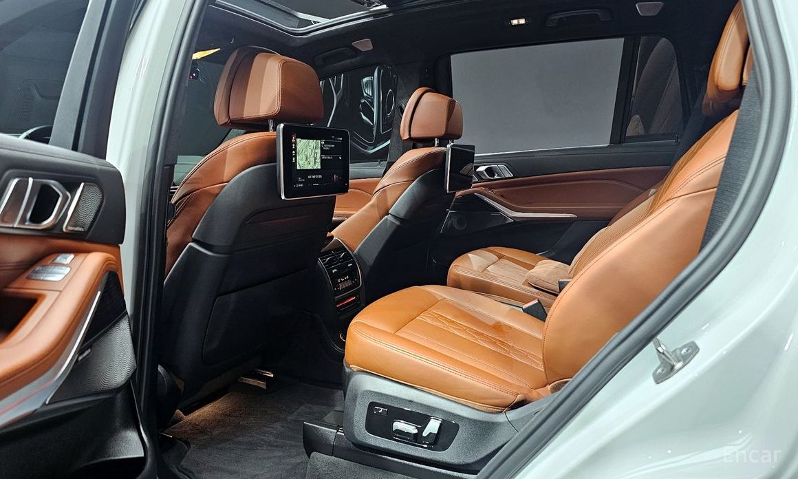 BMW X7 (G07)xDrive 40i M Sport 6 seater №13