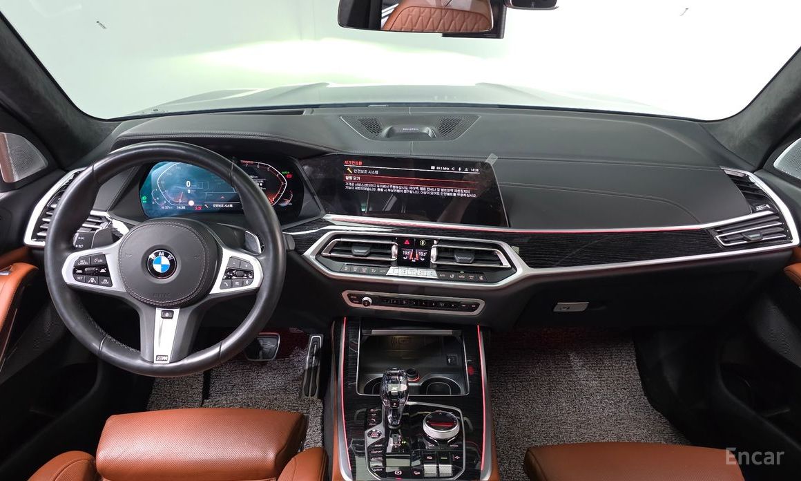 BMW X7 (G07)xDrive 40i M Sport 6 seater №8