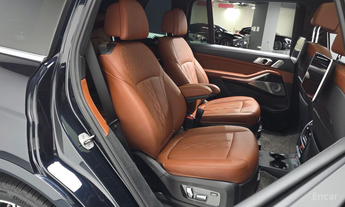 BMW X7 (G07)xDrive 40i M Sport 6 seater №13