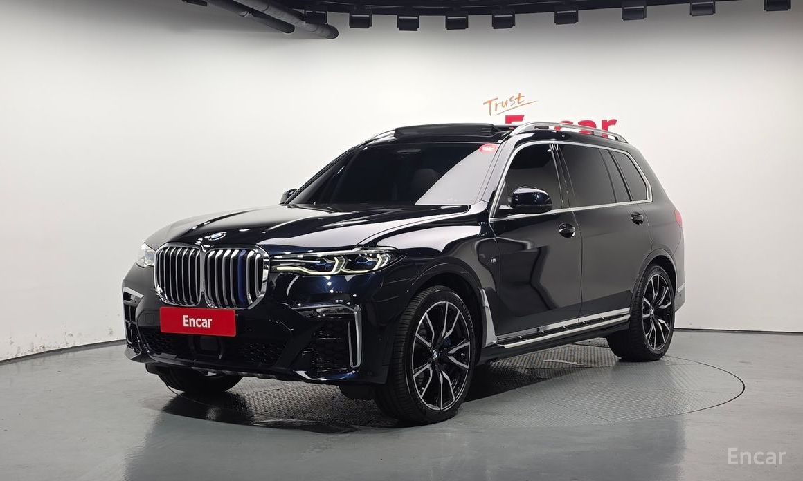 X7 (G07)xDrive 40i M Sport 6 seater 2