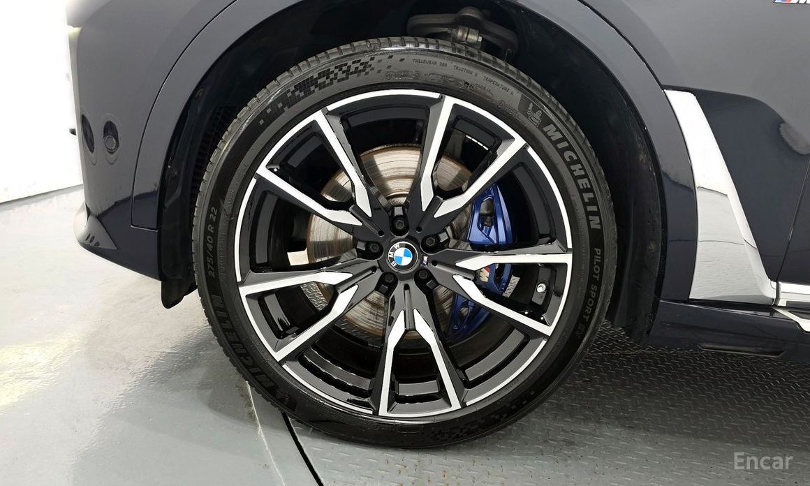 X7 (G07)xDrive 40i M Sport 6 seater 6