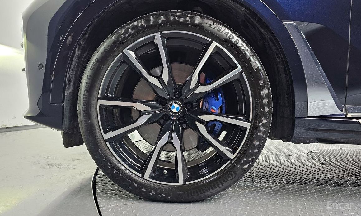 X7 (G07)xDrive 40i M Sport 6 seater 6