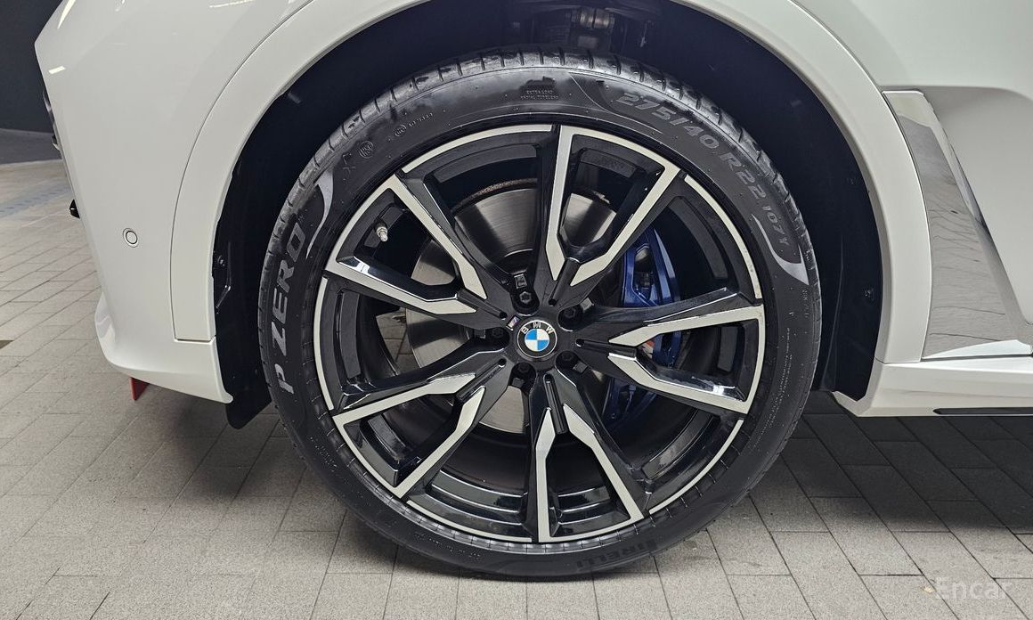 X7 (G07)xDrive 40i M Sport 6 seater 6