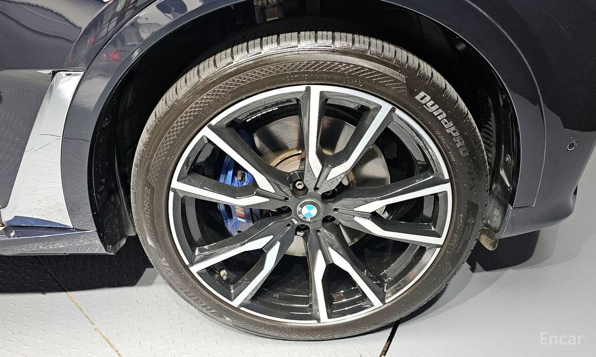 X7 (G07)xDrive 40i M Sport 6 seater 6