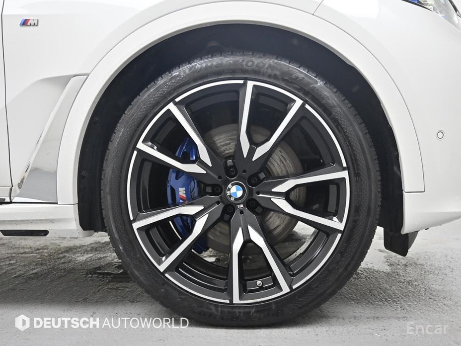 BMW X7 (G07)xDrive 40i M Sport 6 seater №6