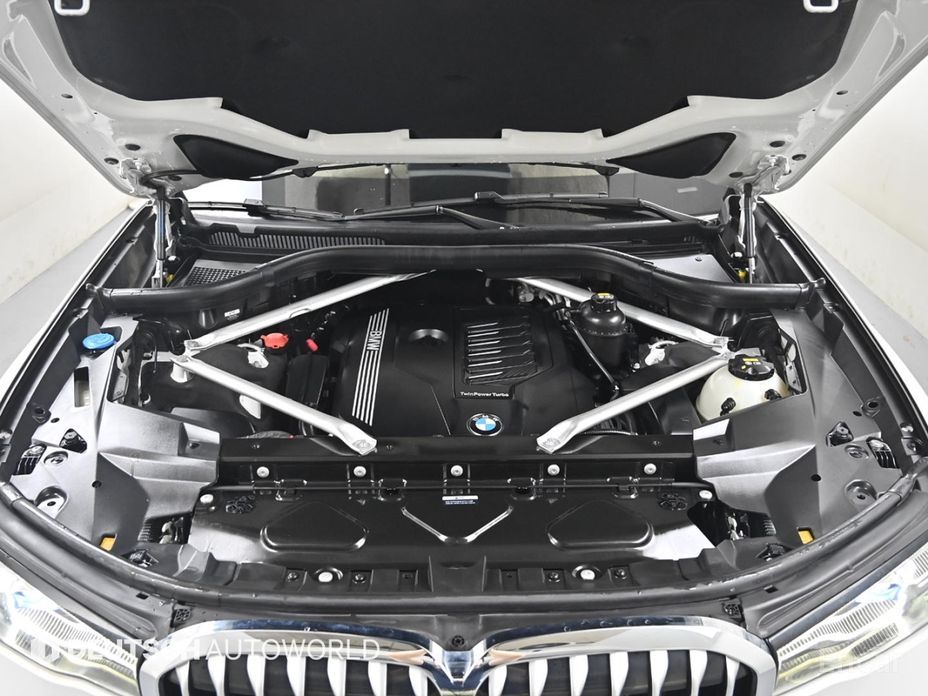 BMW X7 (G07)xDrive 40i M Sport 6 seater №7
