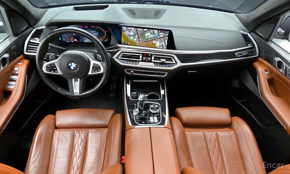 X7 (G07)xDrive 40i M Sport 6 seater 8
