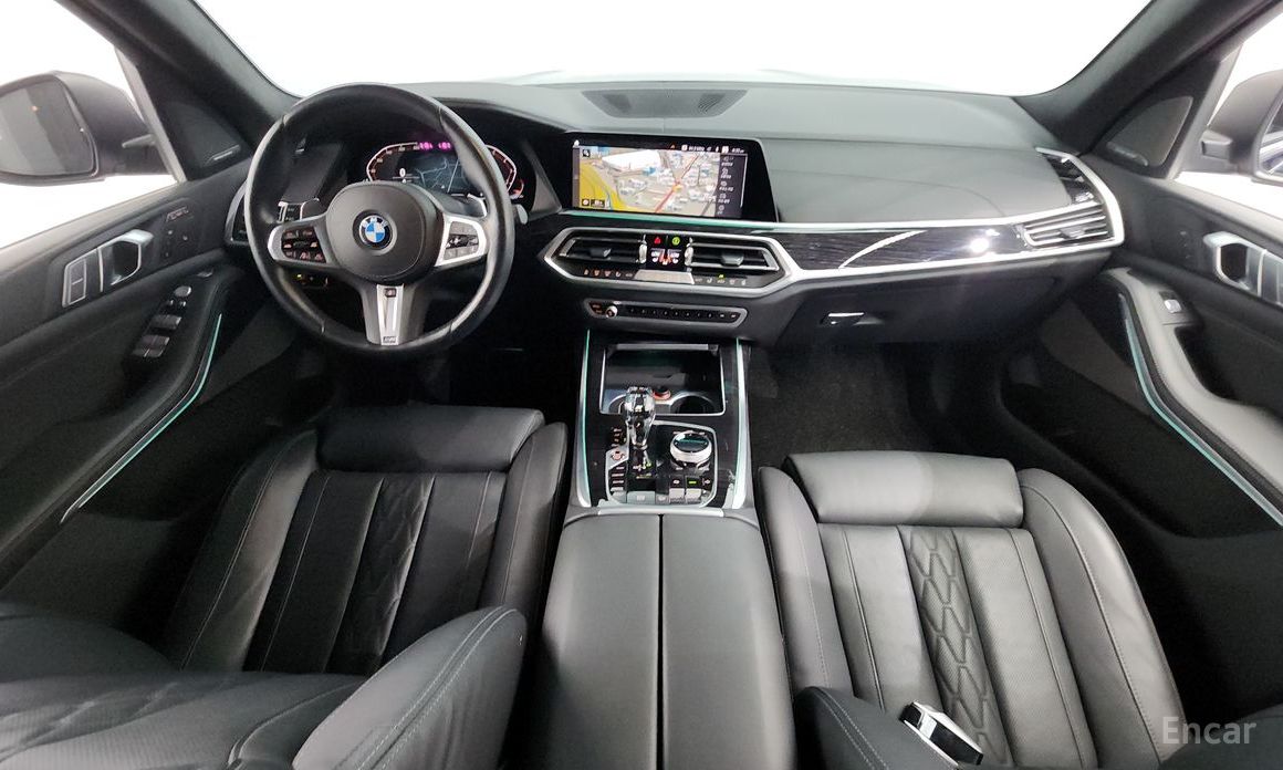 X7 (G07)xDrive 40i M Sport 6 seater 8