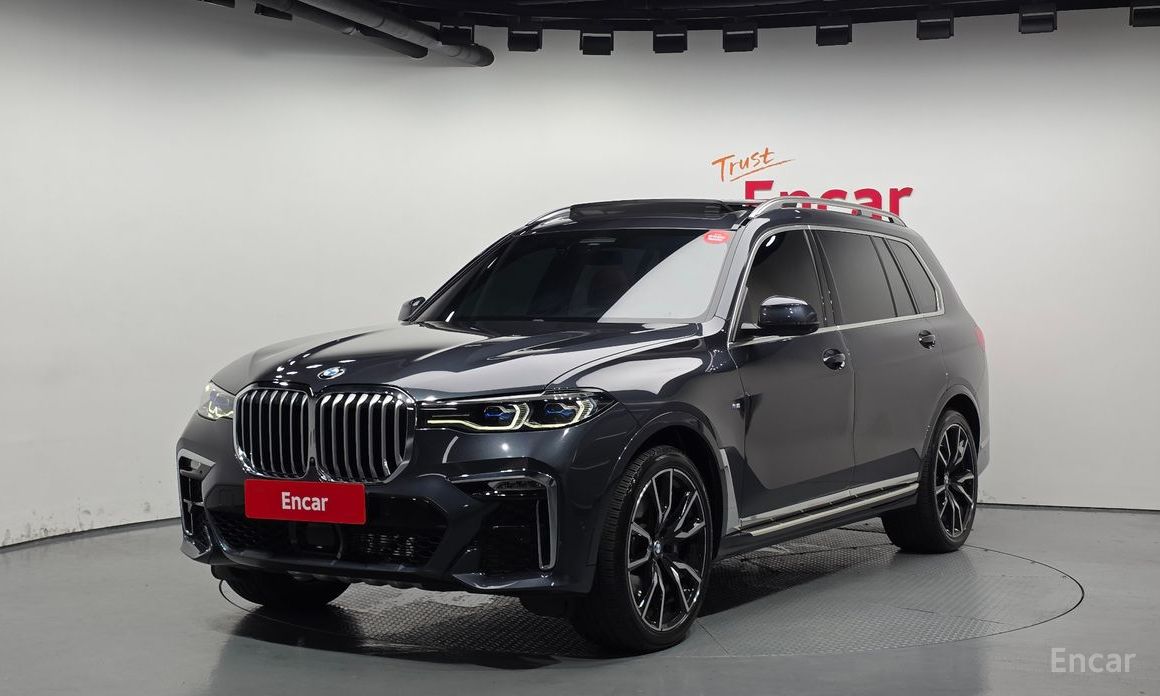 X7 (G07)xDrive 40i M Sport 6 seater 2