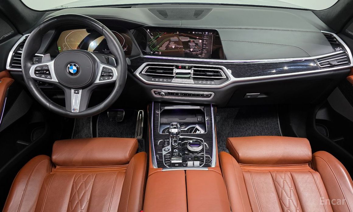 X7 (G07)xDrive 40i M Sport 6 seater 8