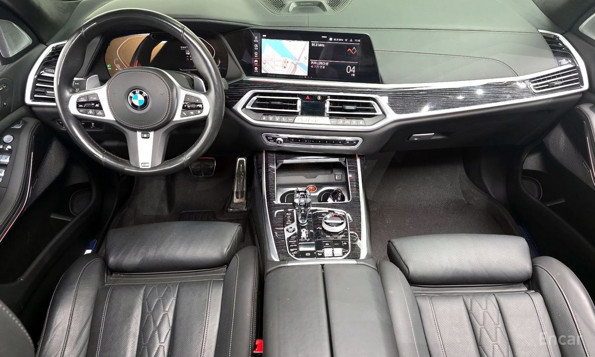 BMW X7 (G07)xDrive 40i M Sport 7 seater №8