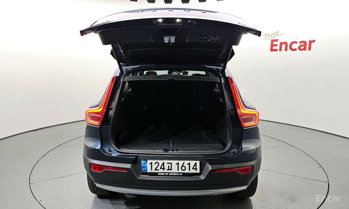 XC40B4 Inspiration 21