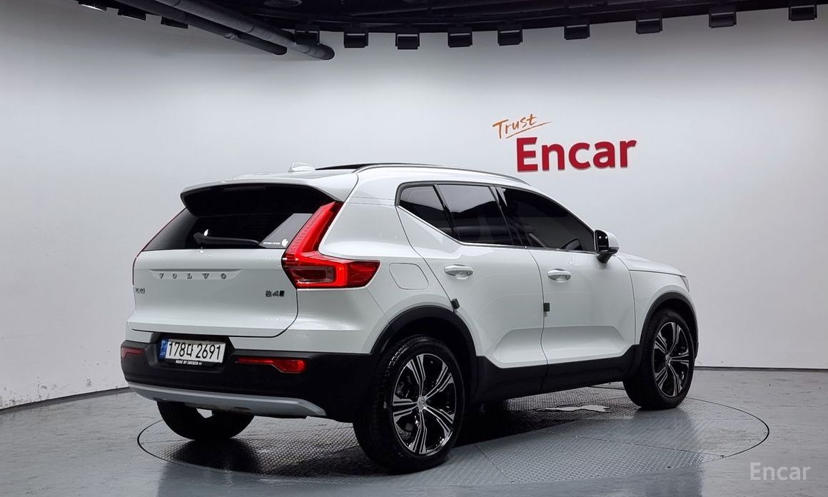 XC40B4 Inspiration 3