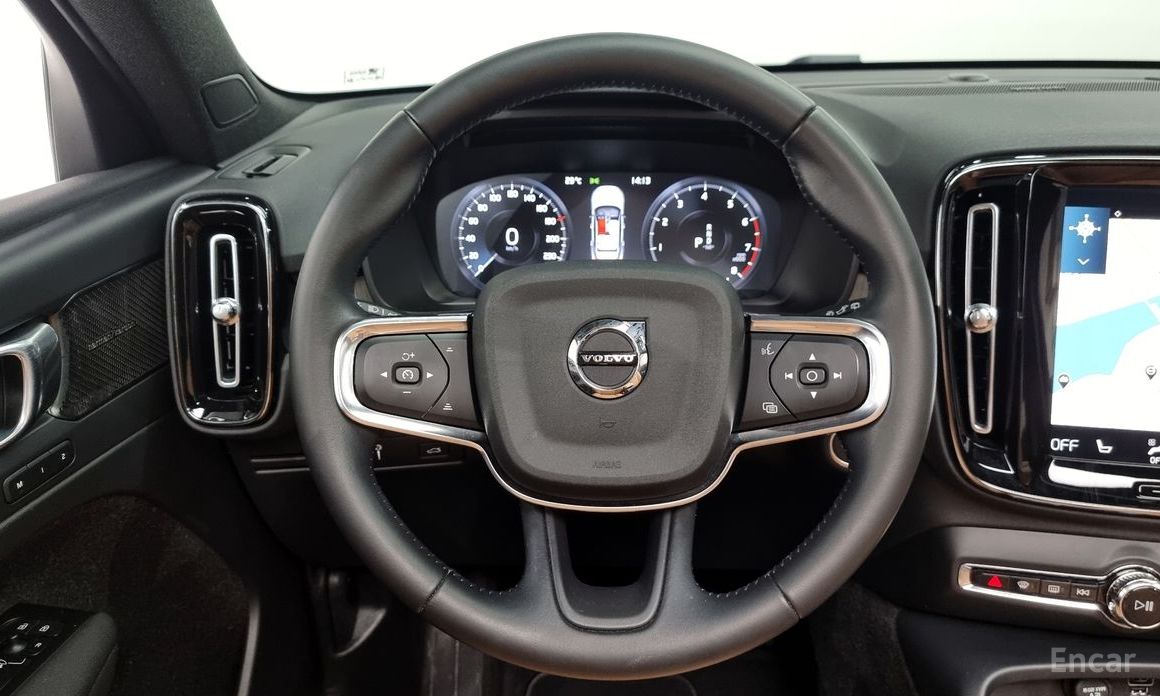 XC40B4 Inspiration 14