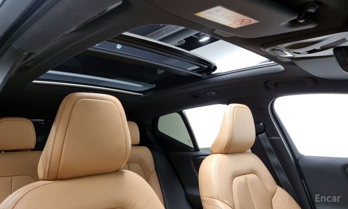 XC40B4 Inspiration 18