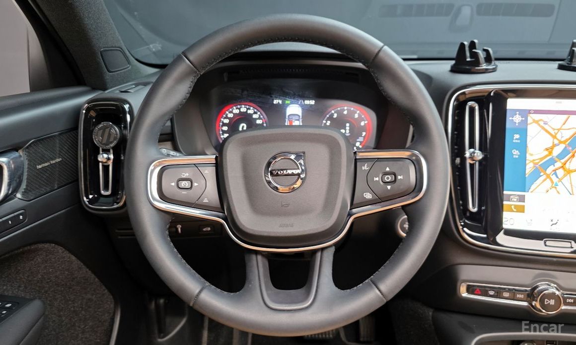 XC40B4 Inspiration 14