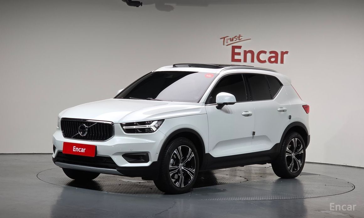 Volvo XC40B4 Inspiration №2