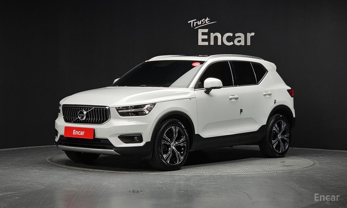 Volvo XC40B4 Inspiration №2