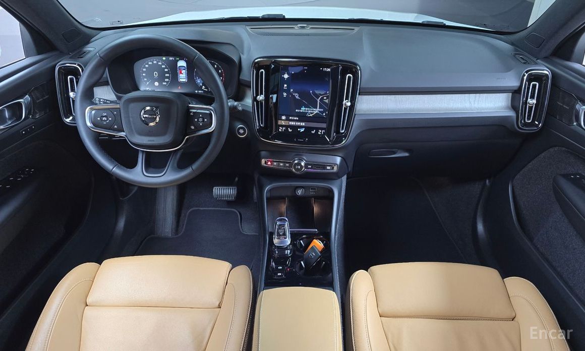 XC40B4 Inspiration 8
