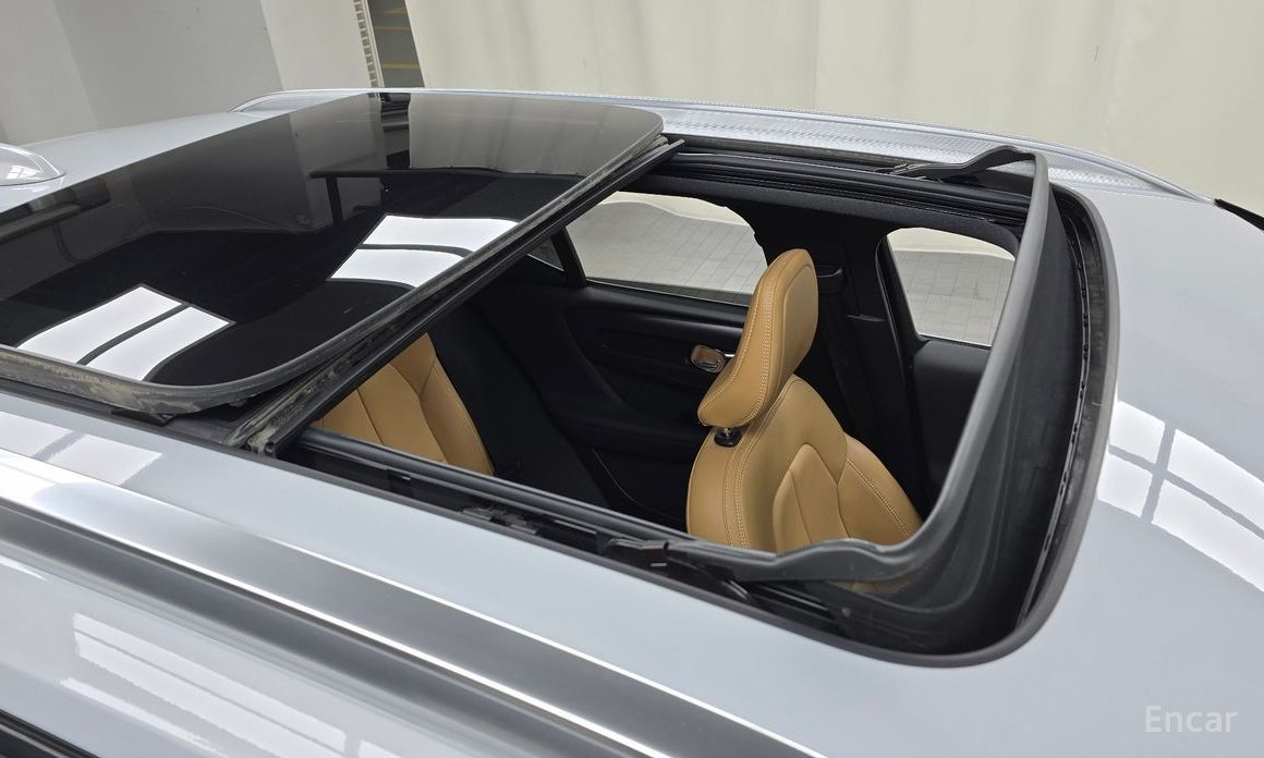 Volvo XC40B4 Inspiration №18