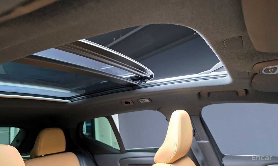 Volvo XC40B4 Inspiration №18